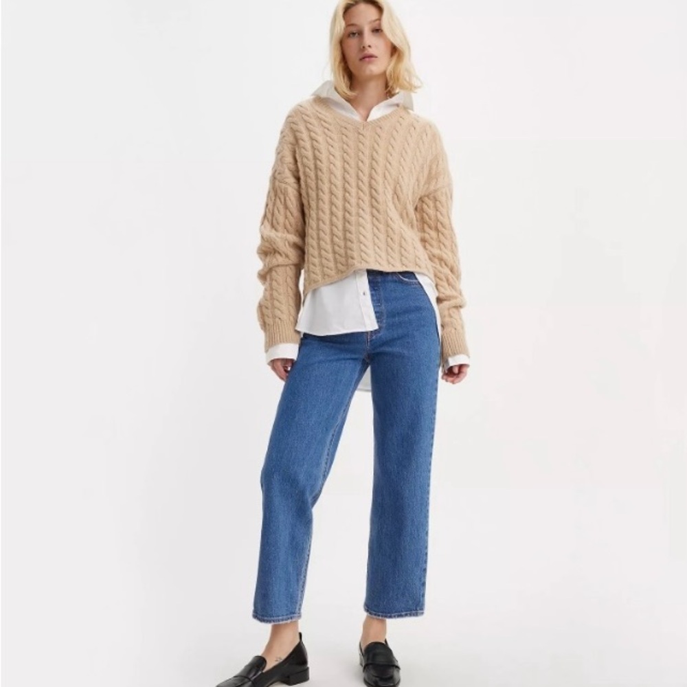 Levi’s ribcage, size 25